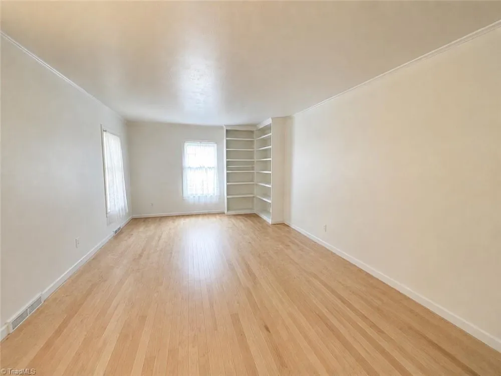 215 Bidney Drive Burlington, NC 27215