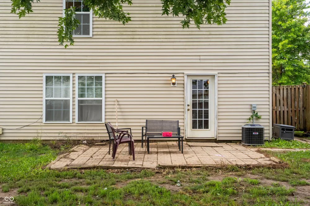 9444 W Constellation Drive Pendleton, IN 46064