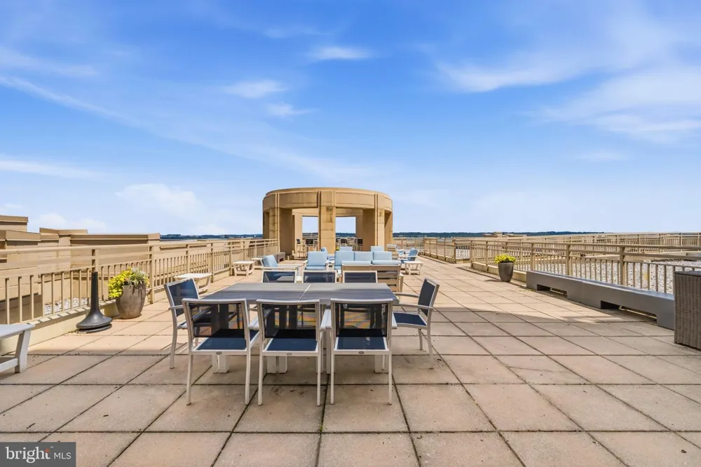 3600 S GLEBE ROAD #308W Arlington, VA 22202