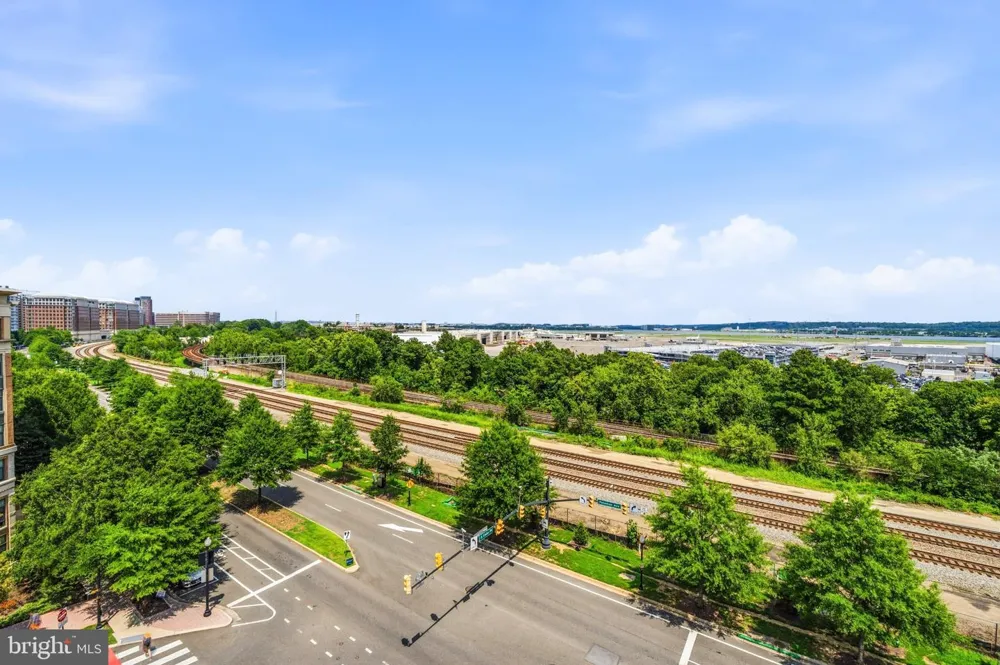 3600 S GLEBE ROAD #308W Arlington, VA 22202