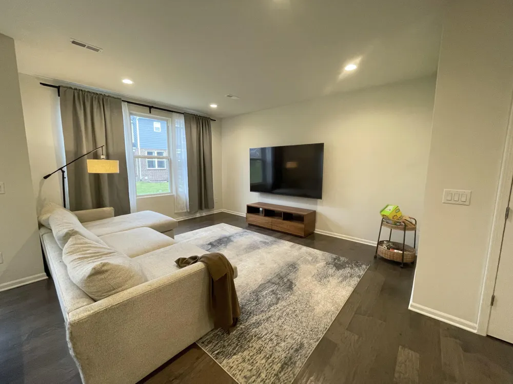 43590 Chancellor Lane Novi, MI 48375