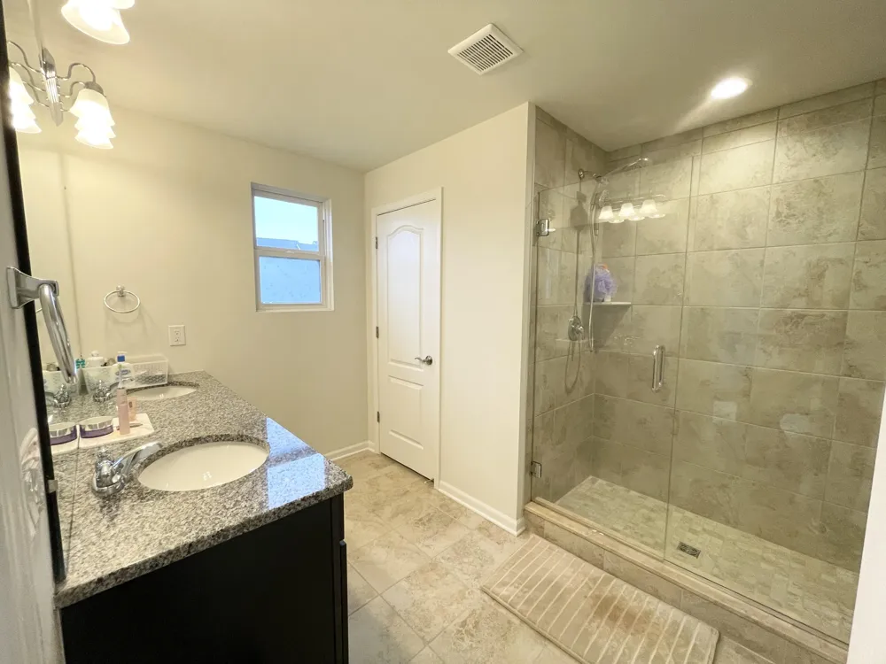 43590 Chancellor Lane Novi, MI 48375