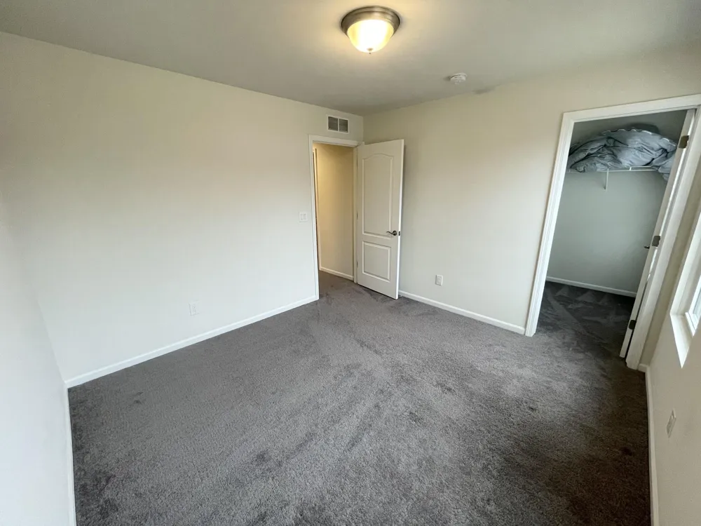 43590 Chancellor Lane Novi, MI 48375