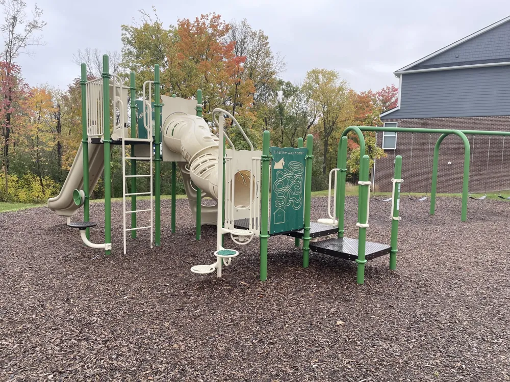 43590 Chancellor Lane Novi, MI 48375
