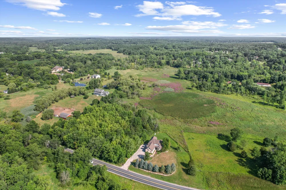 6182 Territorial Road Dexter, MI 48130