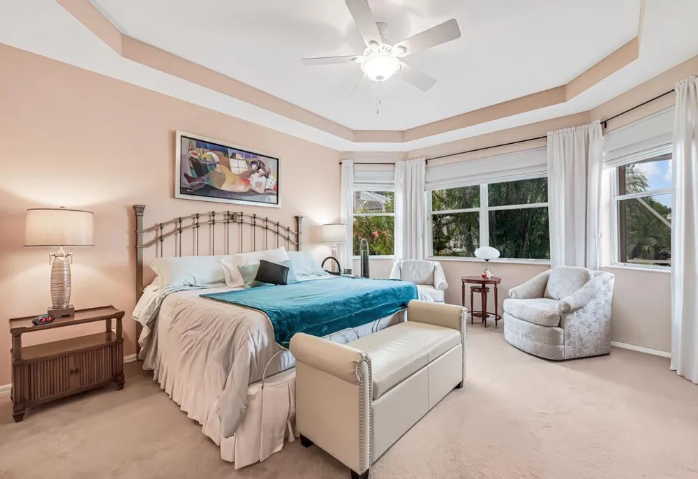 9611 RAVELLO STREET Lake Worth, FL 33467