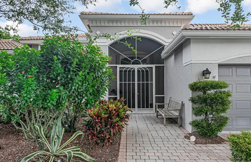 9611 RAVELLO STREET Lake Worth, FL 33467