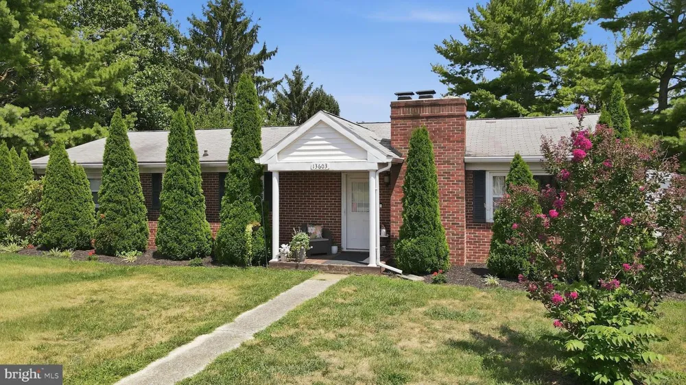 13603 ROCKCLIFF DRIVE Hagerstown, MD 21742