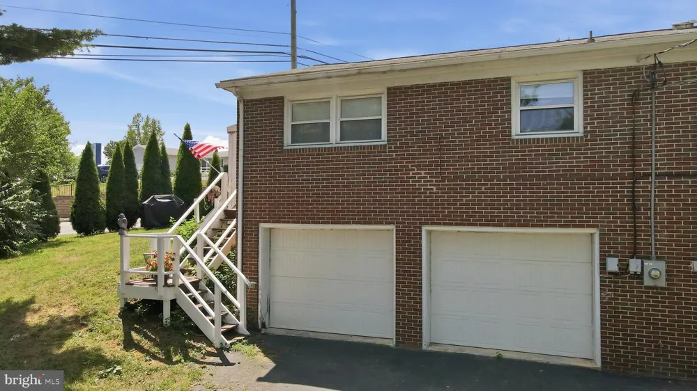 13603 ROCKCLIFF DRIVE Hagerstown, MD 21742