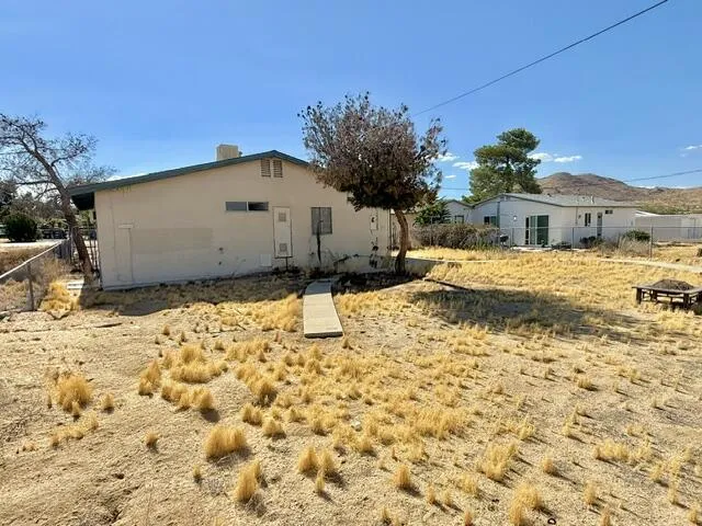 6437 Indio Avenue Yucca Valley, CA 92284
