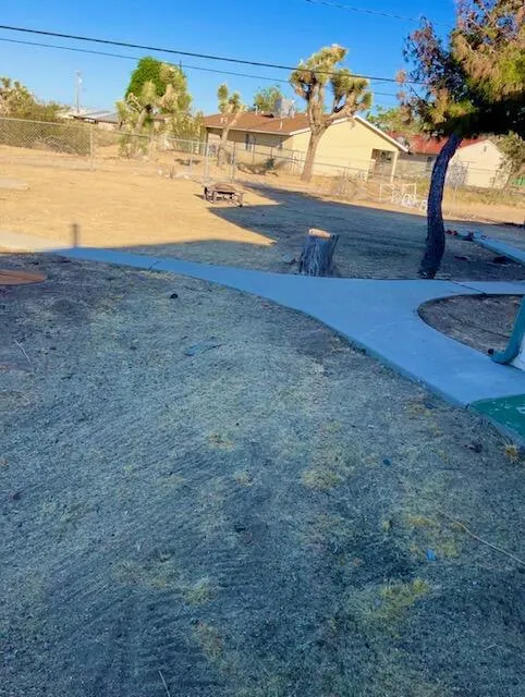 6437 Indio Avenue Yucca Valley, CA 92284
