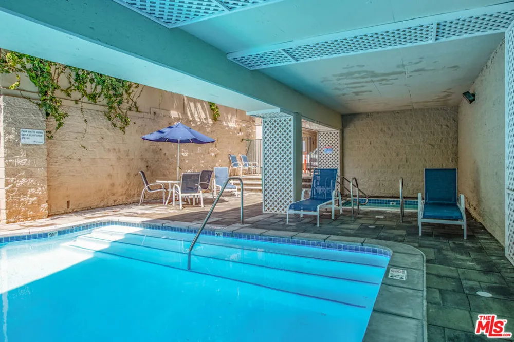 11645 Montana Avenue #101 Los Angeles, CA 90049