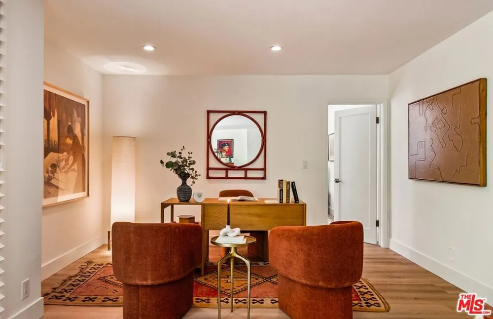 11645 Montana Avenue #101 Los Angeles, CA 90049