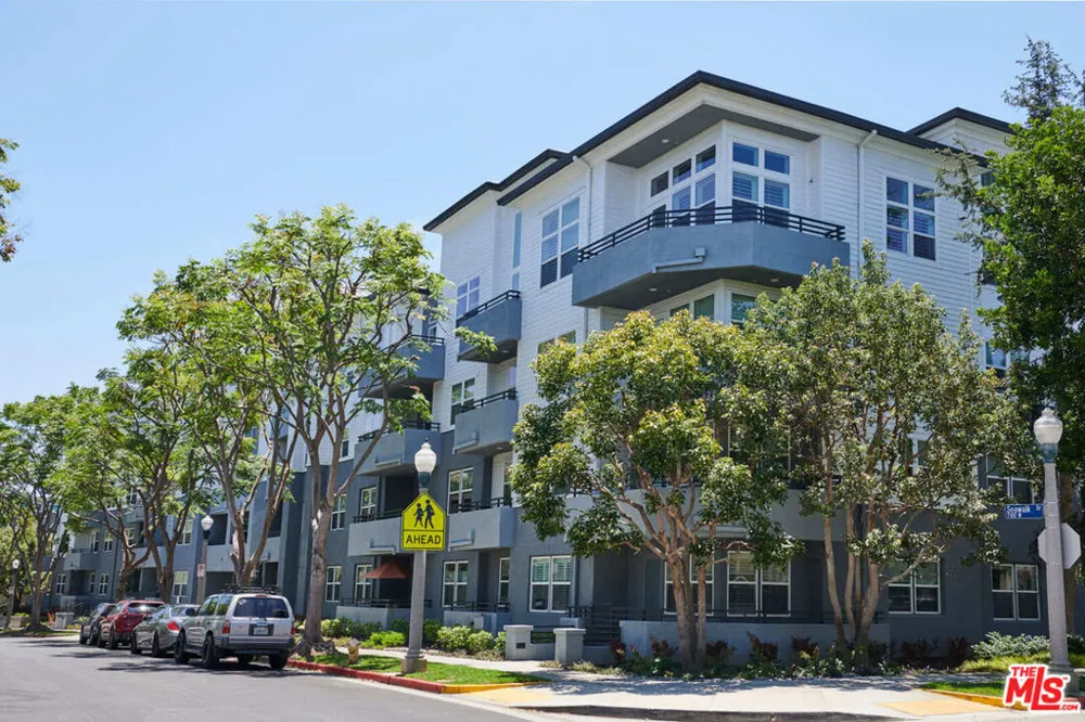 7100 Playa Vista Drive #405 Playa Vista, CA 90094