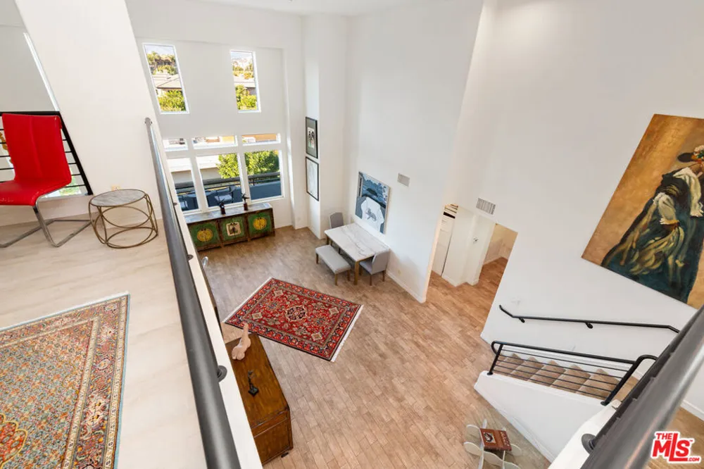 7100 Playa Vista Drive #405 Playa Vista, CA 90094
