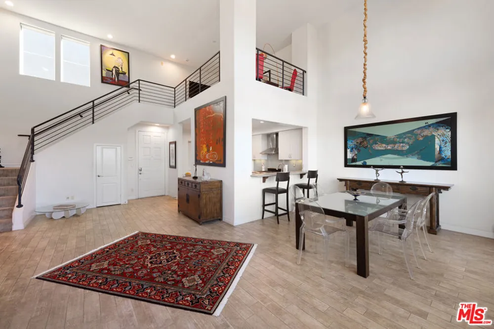 7100 Playa Vista Drive #405 Playa Vista, CA 90094