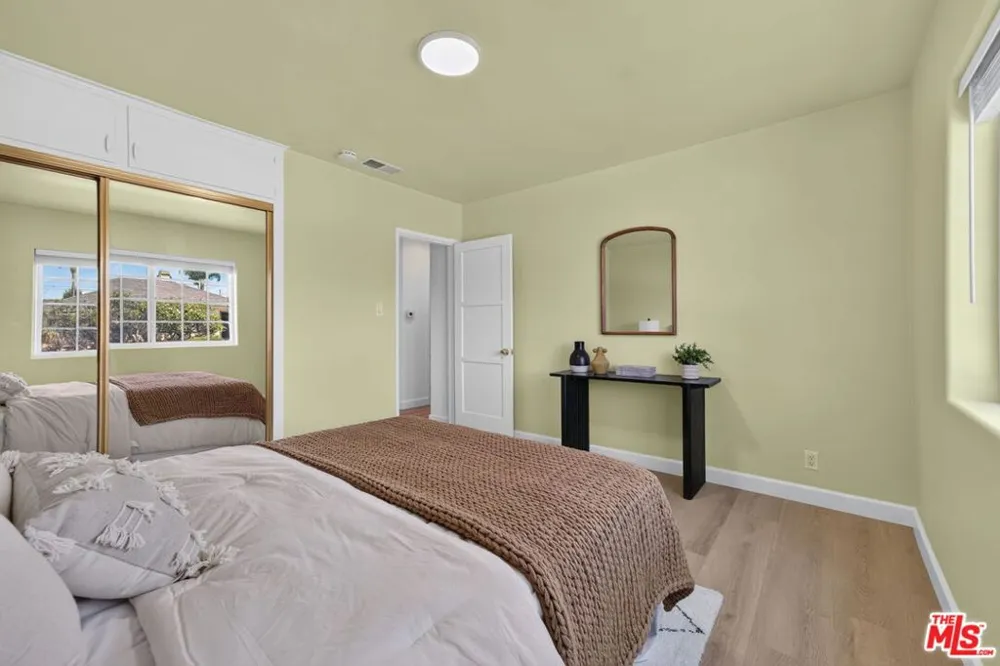 5412 W 124th Street Hawthorne, CA 90250