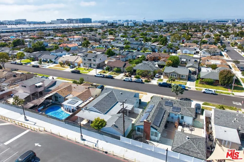 5412 W 124th Street Hawthorne, CA 90250