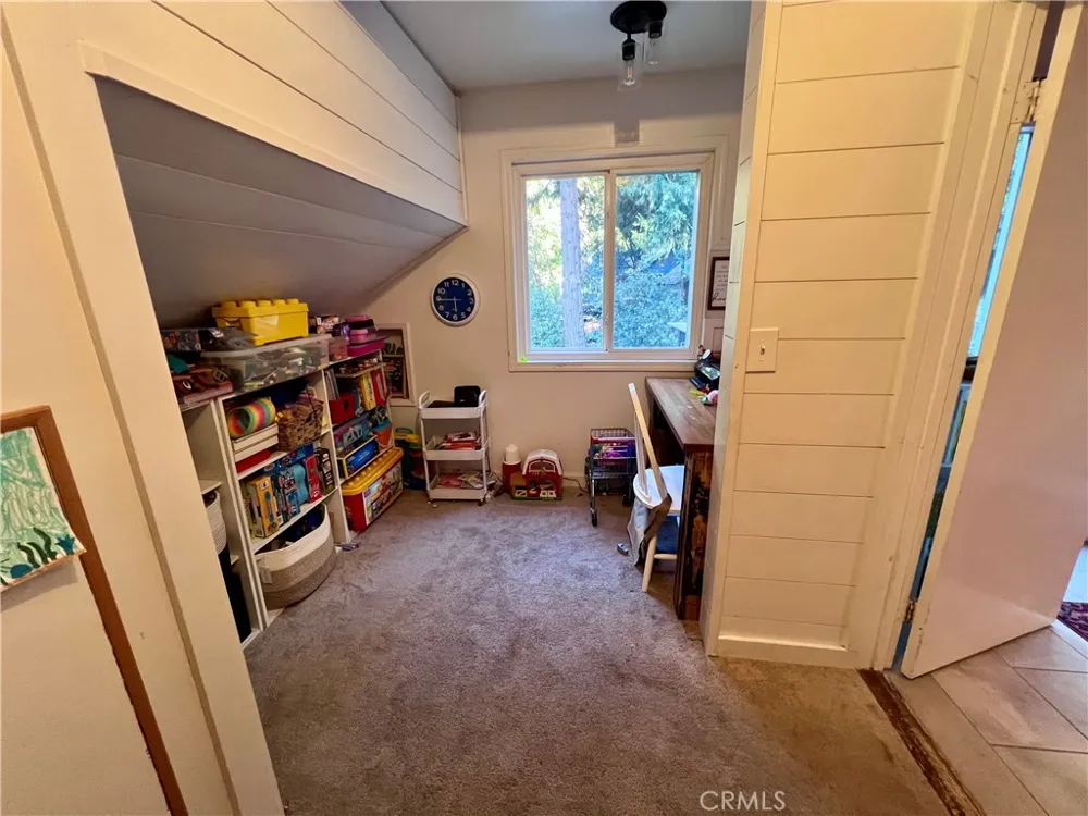 39326 Prospect Forest Falls, CA 92339