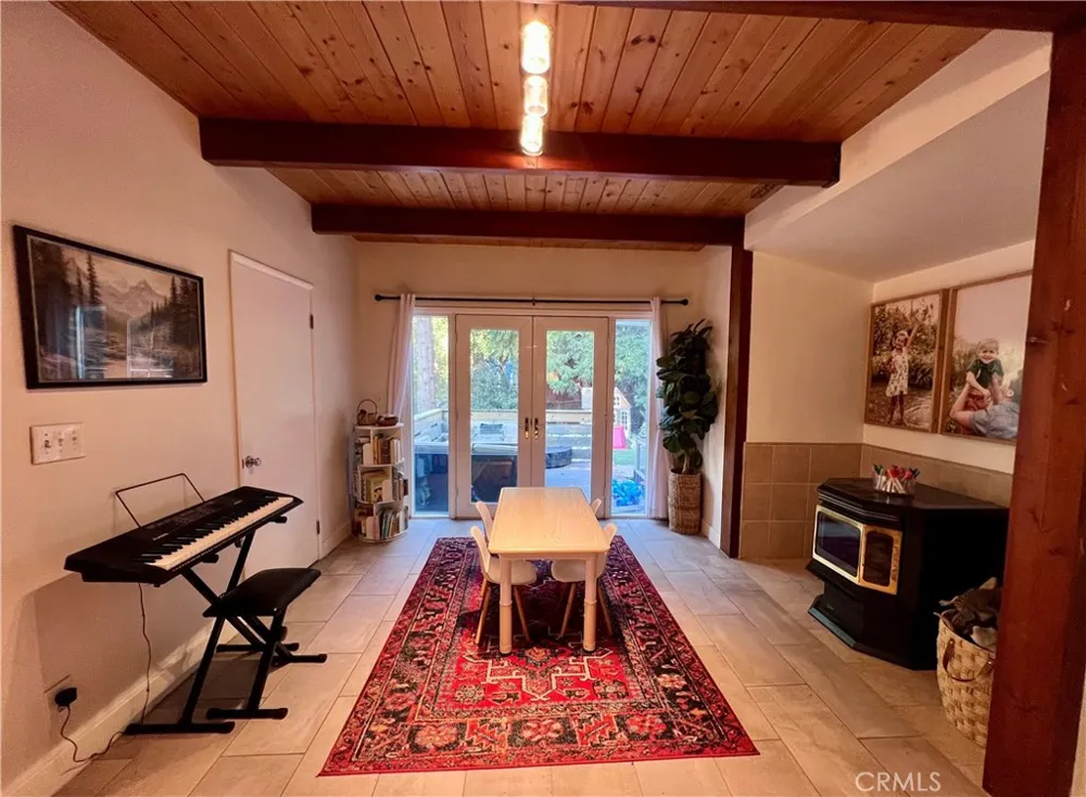 39326 Prospect Forest Falls, CA 92339