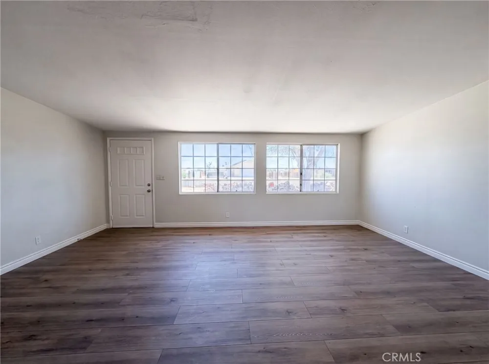 13325 Lamel Edwards, CA 93523