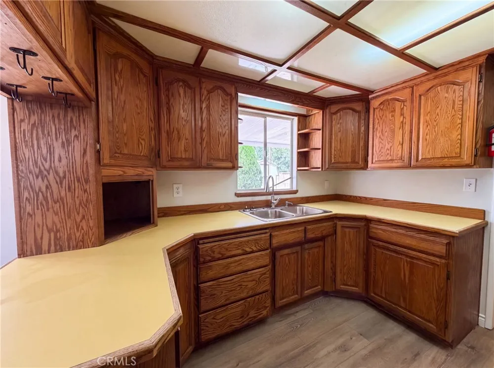 13325 Lamel Edwards, CA 93523