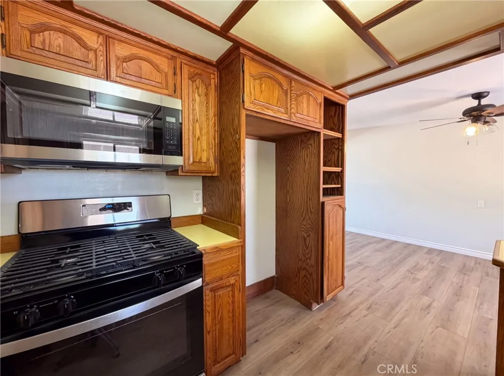13325 Lamel Edwards, CA 93523