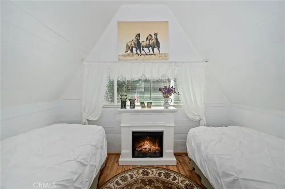 39252 Mohawk Fawnskin, CA 92333