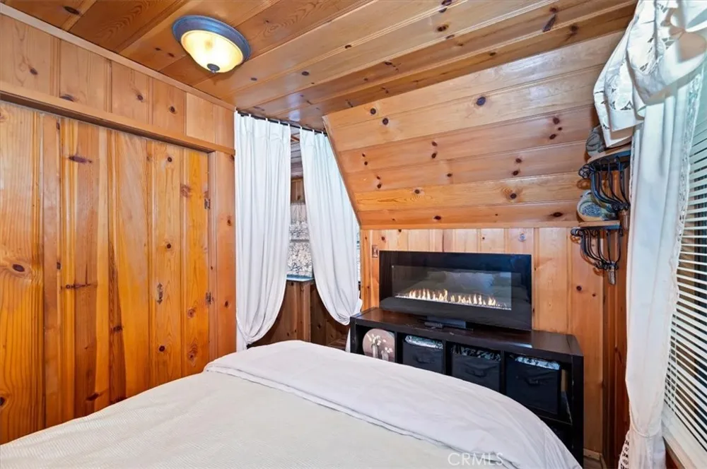 39252 Mohawk Fawnskin, CA 92333