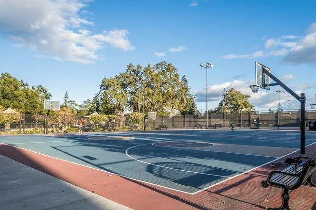 3357 Brittan Avenue #6 San Carlos, CA 94070