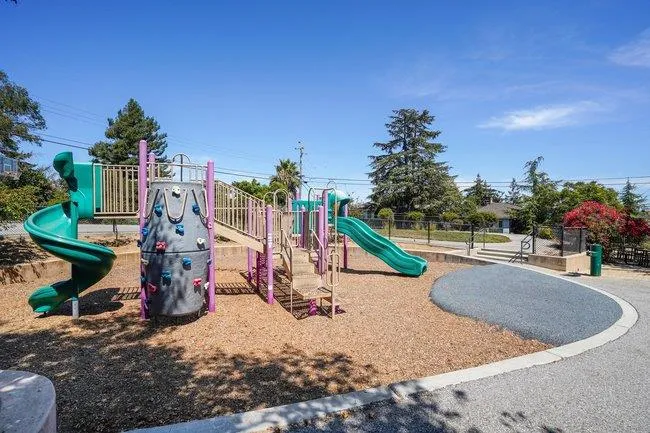 3357 Brittan Avenue #6 San Carlos, CA 94070