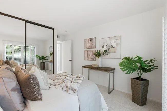 3357 Brittan Avenue #6 San Carlos, CA 94070