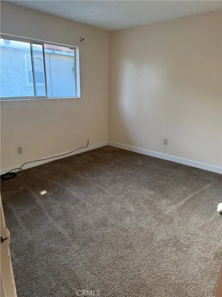 1147 Spruce San Bernardino, CA 92411