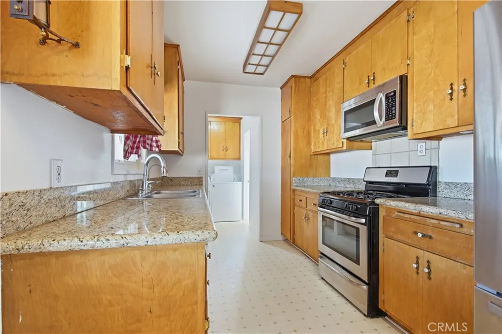 9344 E Avenue T8 Littlerock, CA 93543