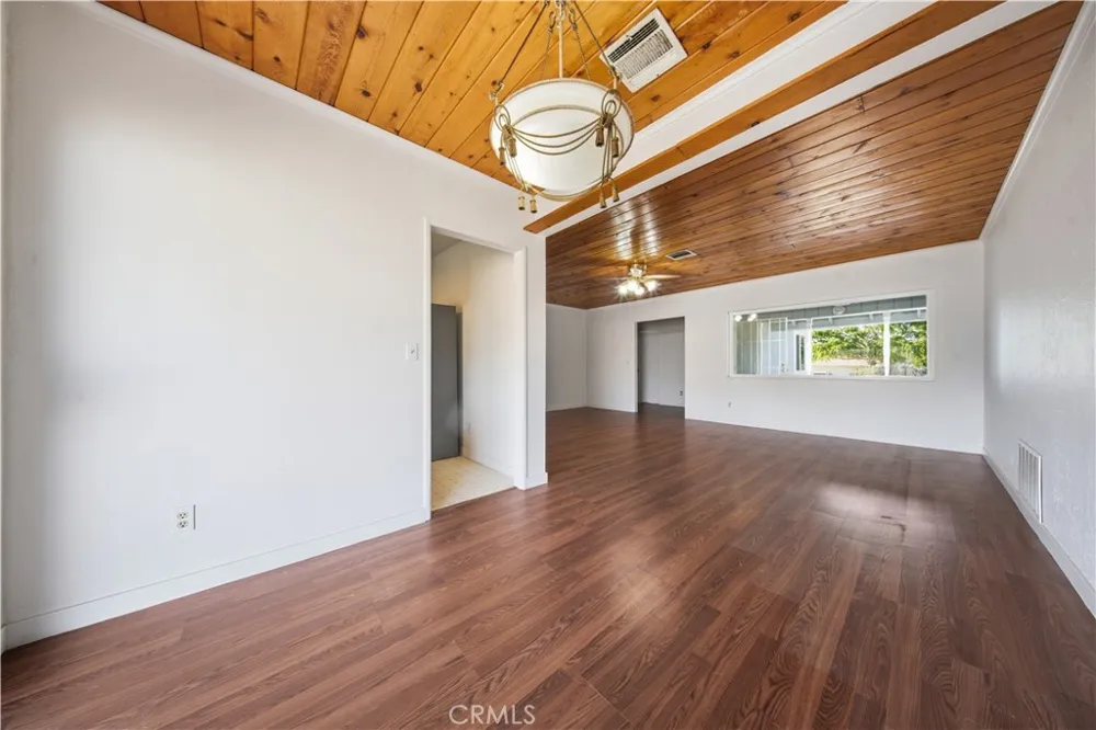 9344 E Avenue T8 Littlerock, CA 93543
