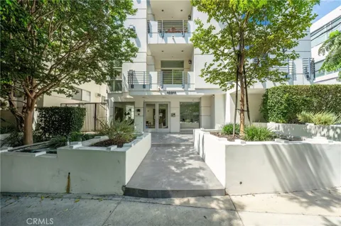 10911 Wellworth #1A
