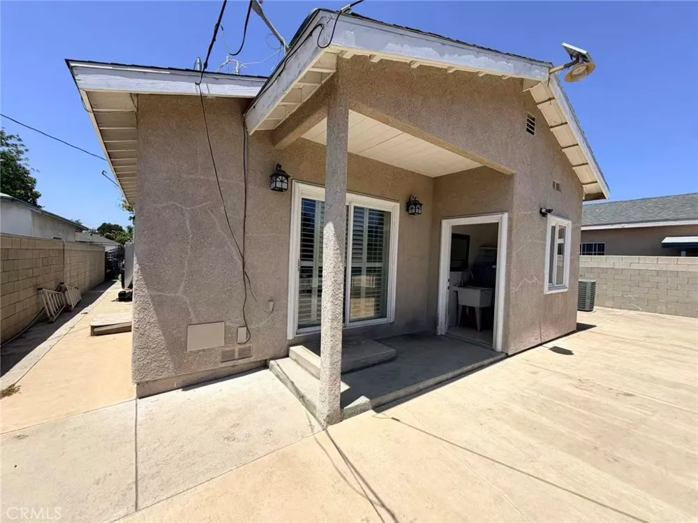 2622 La Presa Rosemead, CA 91770
