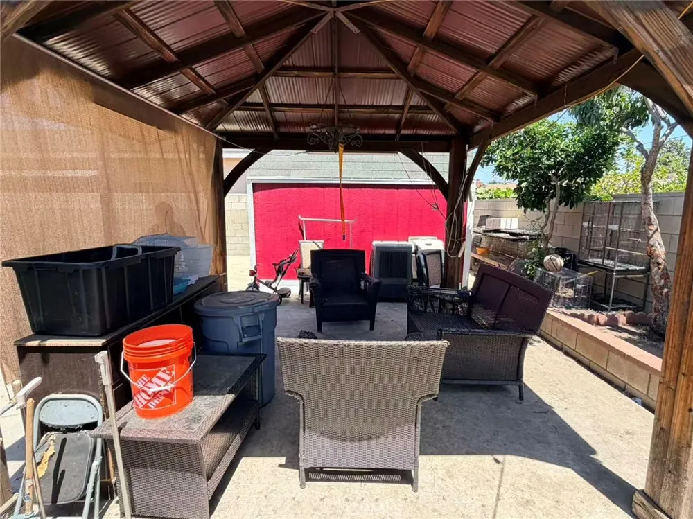 2622 La Presa Rosemead, CA 91770