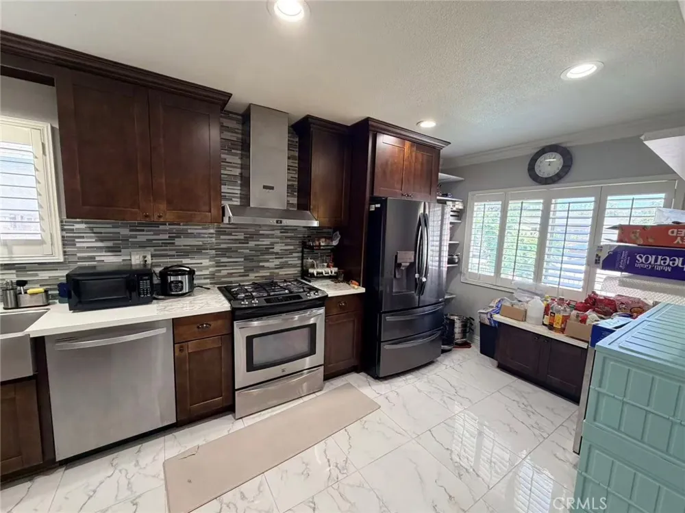 2622 La Presa Rosemead, CA 91770