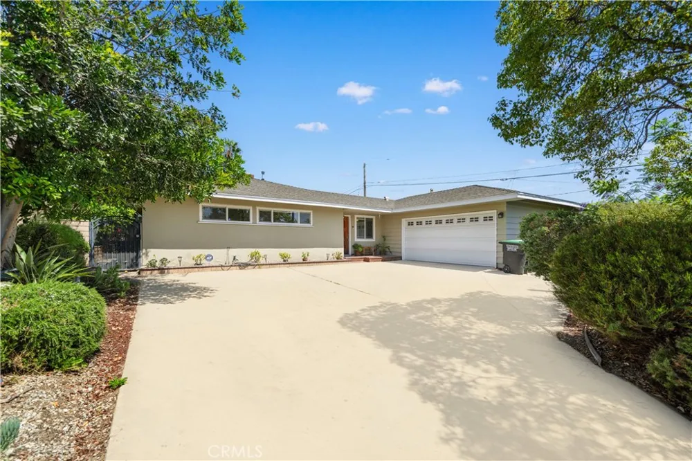 1033 S Isabella Monterey Park, CA 91754