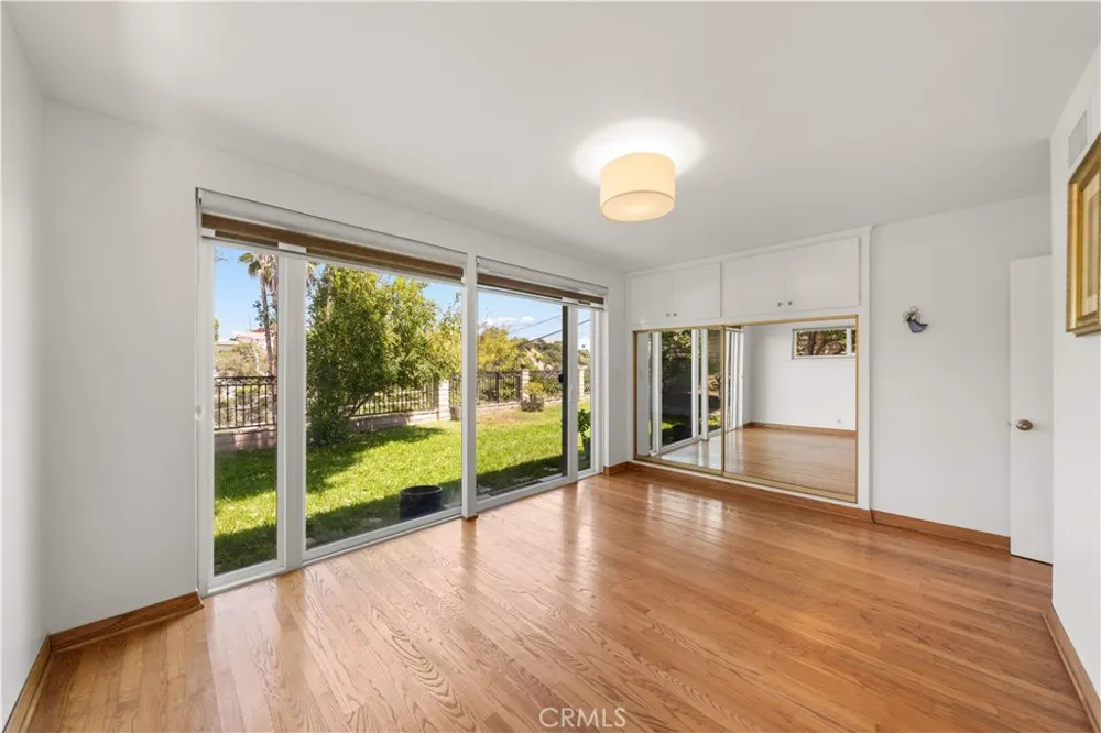 1033 S Isabella Monterey Park, CA 91754