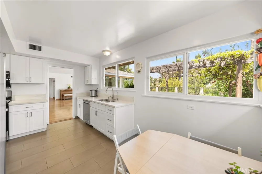 1033 S Isabella Monterey Park, CA 91754