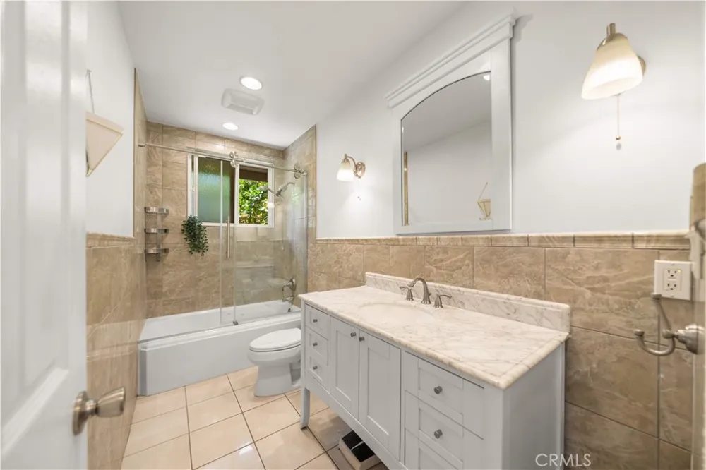 1033 S Isabella Monterey Park, CA 91754