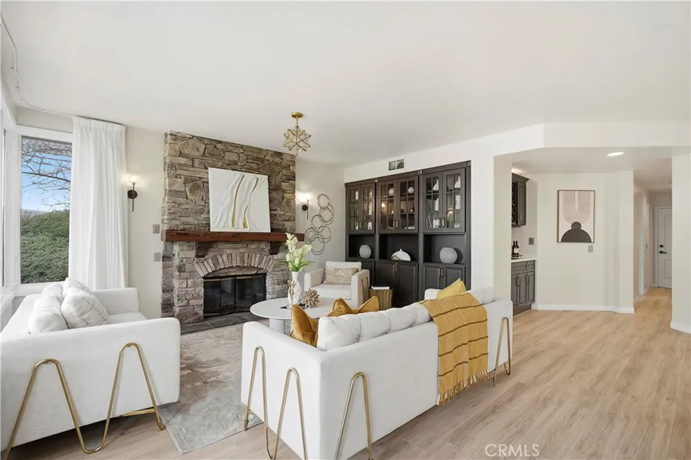 19 Easthill Coto de Caza, CA 92679