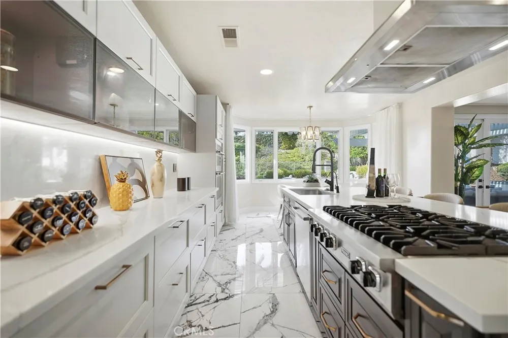 19 Easthill Coto de Caza, CA 92679