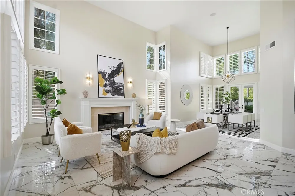 19 Easthill Coto de Caza, CA 92679