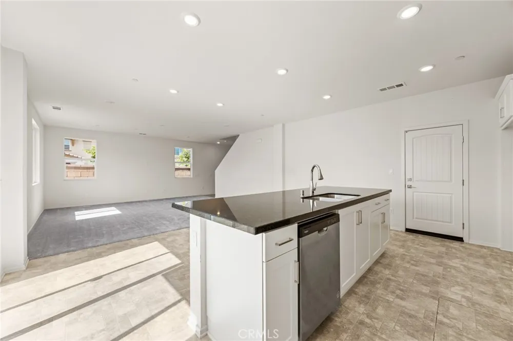 1820 Julie Drive Riverside, CA 92504