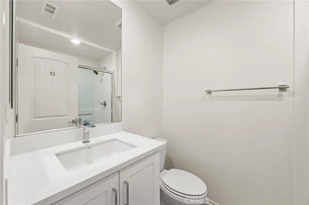 1820 Julie Drive Riverside, CA 92504