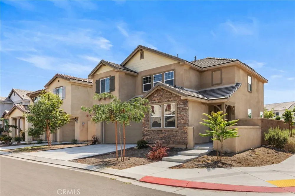 1820 Julie Drive Riverside, CA 92504
