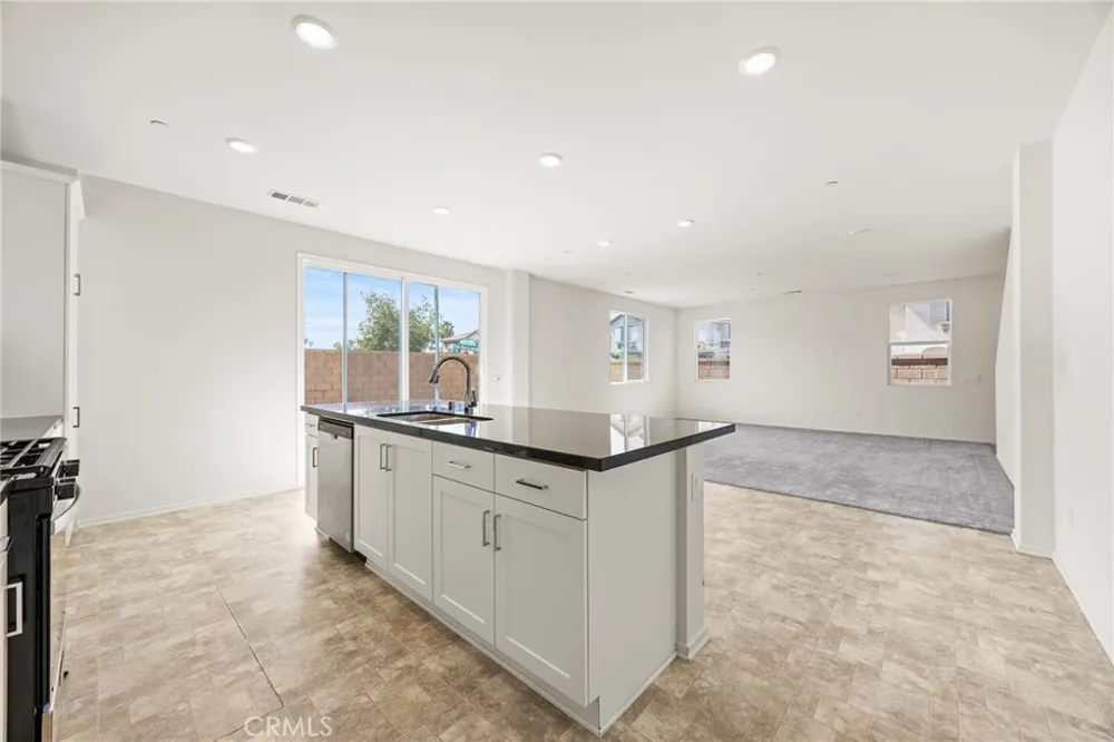 1820 Julie Drive Riverside, CA 92504